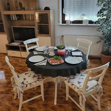 Ferienapartment Schlummerhausen Beilstein (Baden-Wurttemberg)